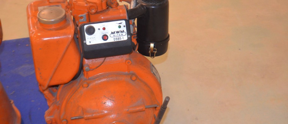 D-986-1 Caja cambios o bomba agua